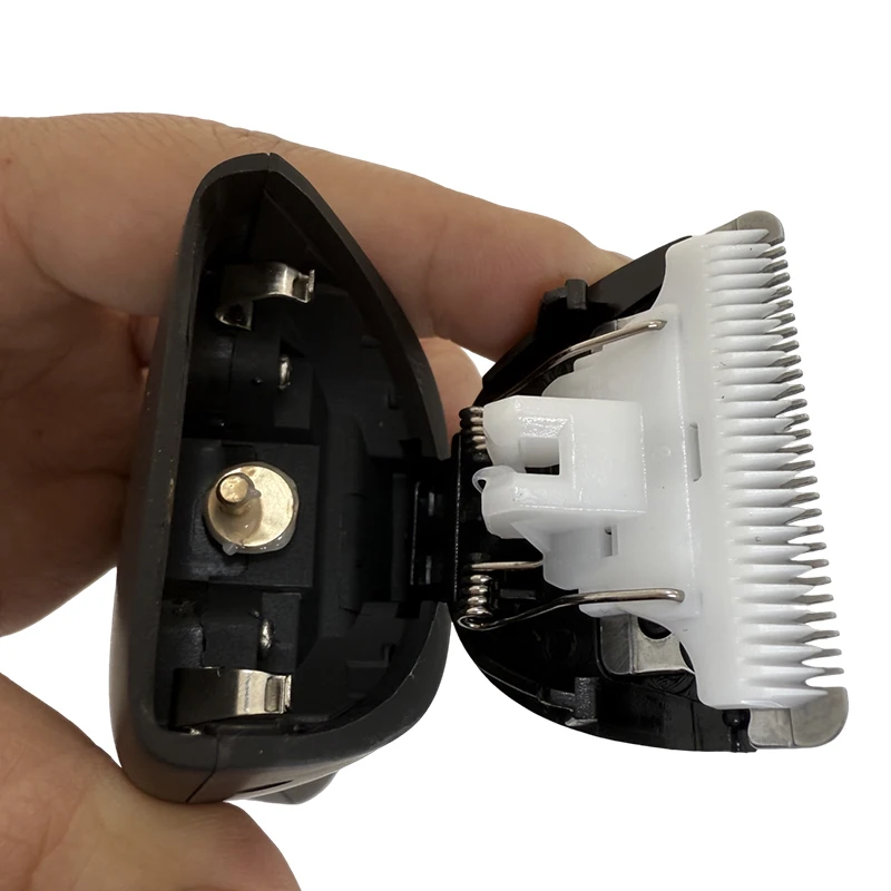 ماكينة تشذيب شعر الفخذ الكهربائية للرجال، ماكينة تشذيب شعر العانة، ماكينة تشذيب الجسم لرأس الشفرة