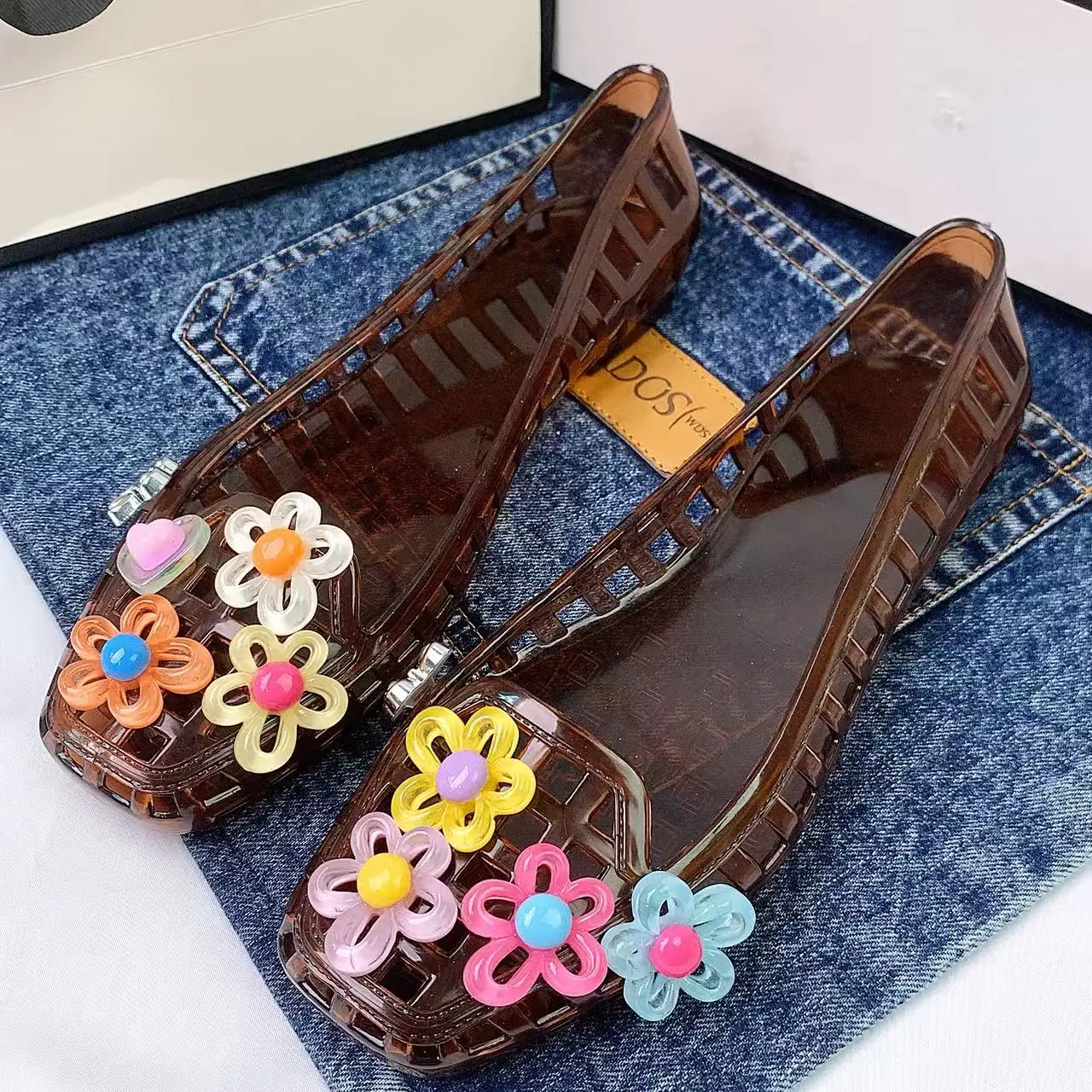 Fashionable Women's Shoes Jelly Crystal Shoes Women's Shoes Rainbow Flower Set Accessories Crystal Shoes Sandals Jelly Shoes Slip-On Slippers view 6