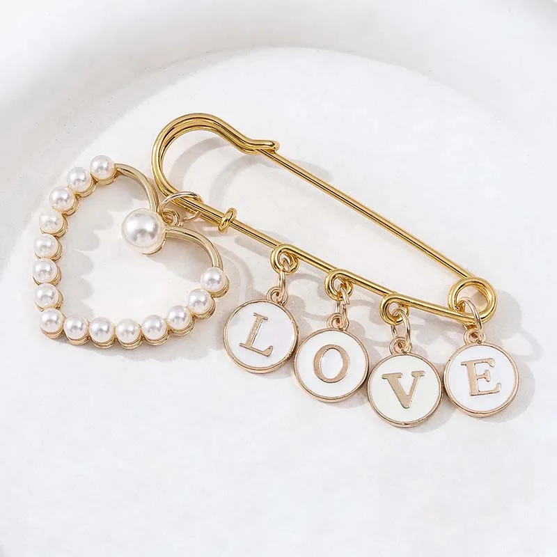 Creative Double-sided Letter Pin Exquisite Pearl LOVE Couple Brooch Fashionable Drawstring Waist Anti Glare Fixed Pin