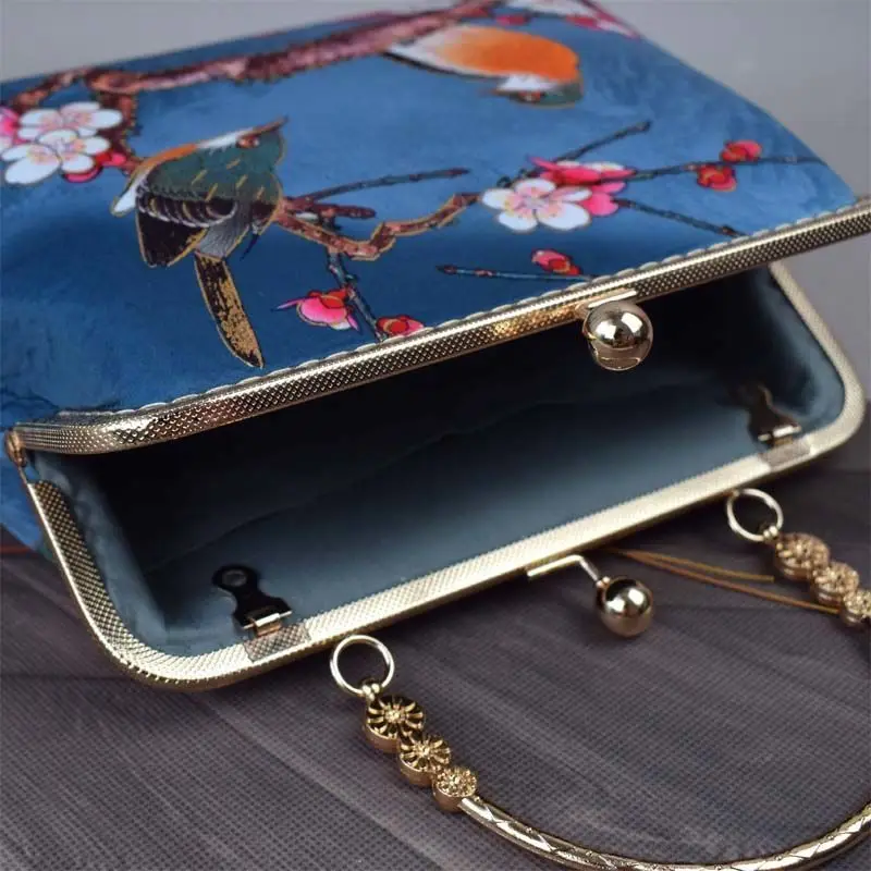 Vintage Top Handle Bag Lock Flowers Bird Bags Women\'s Handbags Purses Chain Strap Women Shoulder Crossbody Bag Fringe Tassel