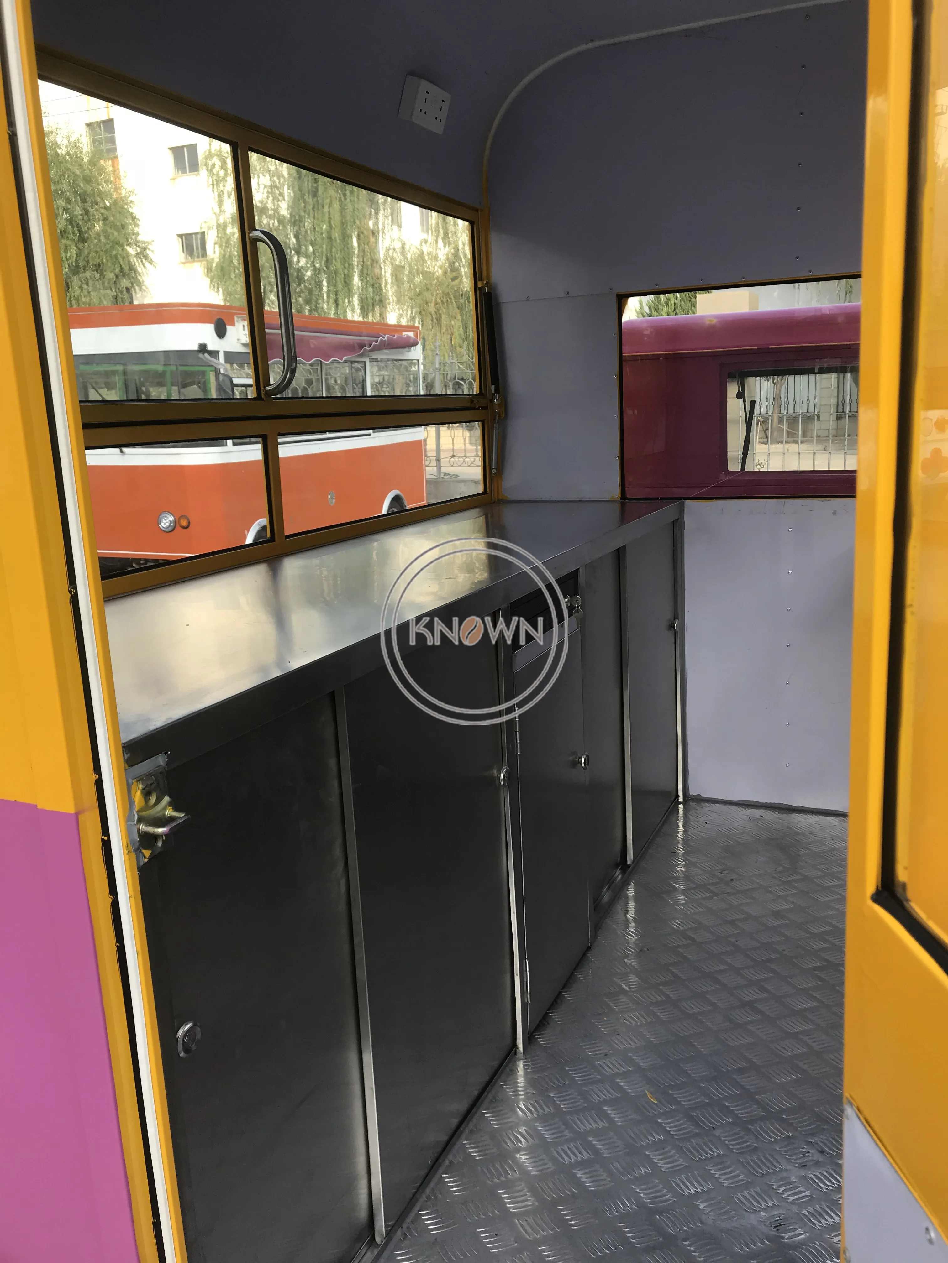 عربة ثلاثية العجلات للطعام الكهربائية الرخيصة، مقطورات طعام مخصصة، مجهزة بالكامل، دراجة ثلاثية العجلات للبيتزا هوت دوج