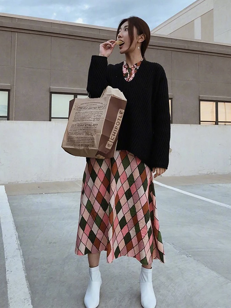 

Savislook Long Sleeve Floral Print Chiffon Dress Stand Collar A-Line Midi Skirt High Waist Autumn Commute Style Zipper Closure