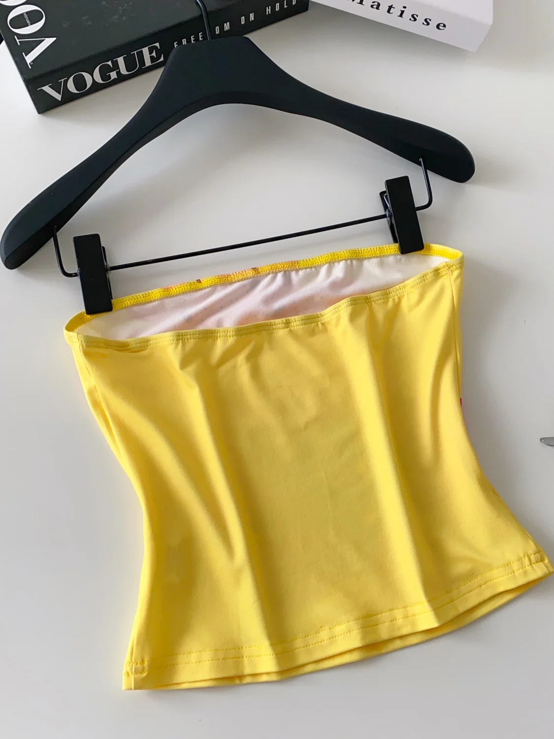 

Faionable Printed Crop Top Vest Women's Slimming Summer Inner Wear Base irt Sexy Girl Pure Desire Trendy Sle Commute Wind