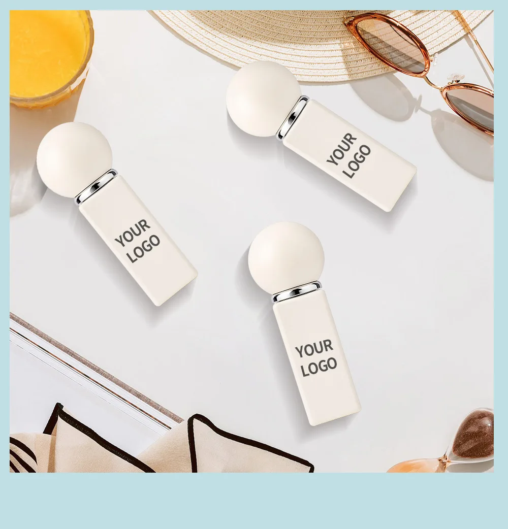 Private Label 8ml Protective Lip Oil Vegan Custom Logo Crystal Texture Moisturizing Private Label Makeup Beige Glass Bottle