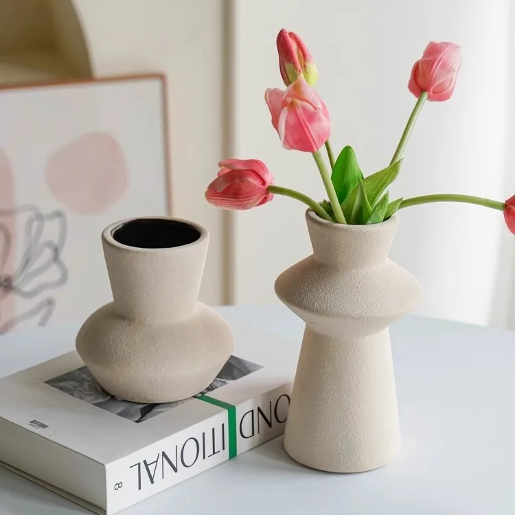 

Ceramic vase ornament living room floral arrangement dried flowers fresh flowers white porcelain