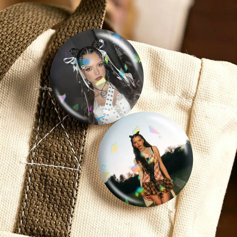 Singer N-nina Chuba  25mm 32mm 44mm 58mm 75mm Brooches Badges Pins for Accessories Gift