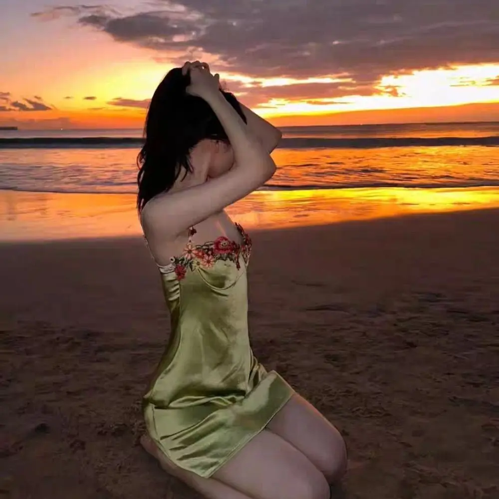 فستان بيجامة نسائي مطرز بالزهور بدون أكمام رقيق من الحرير الساتان فستان نوم جميل من الخلف ملابس نوم #2