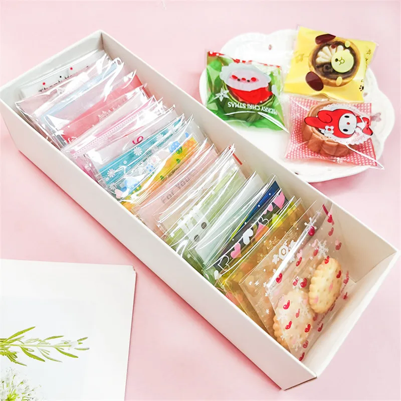 

100Pcs 7x7cm Small Plastic Bags Cookie Biscuits Snack Candy Food Packaging Bags Children's Party Sweets Package