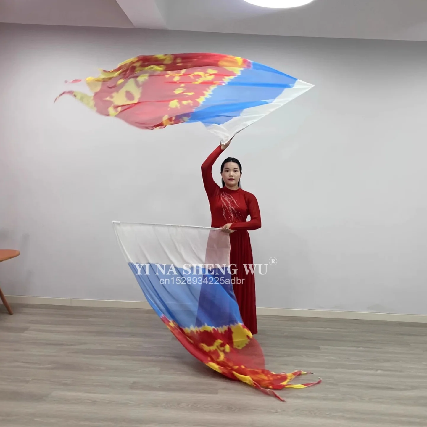 1 paire d'accessoires de danse de drapeau d'éloge, écharpe de drapeau de culte, teinture par nouage multicolore avec bâton télescopique, spectacle de réunion sportive