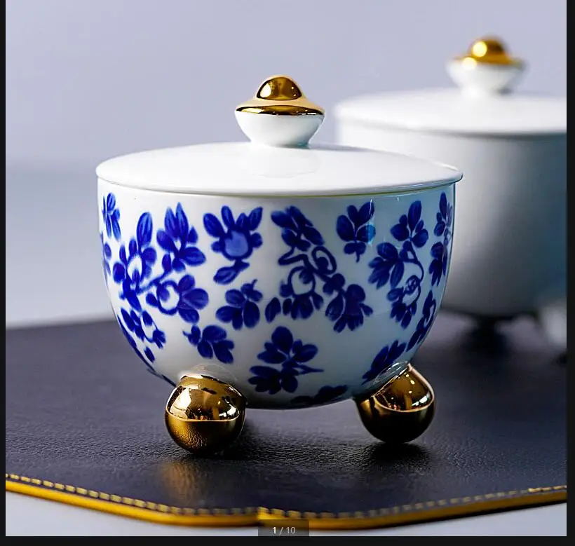 

Blue and White Three-legged Ceramic Bowl with Cover Soup Dessert Bowls Serving Plate Dinner Plates Fruit Salad