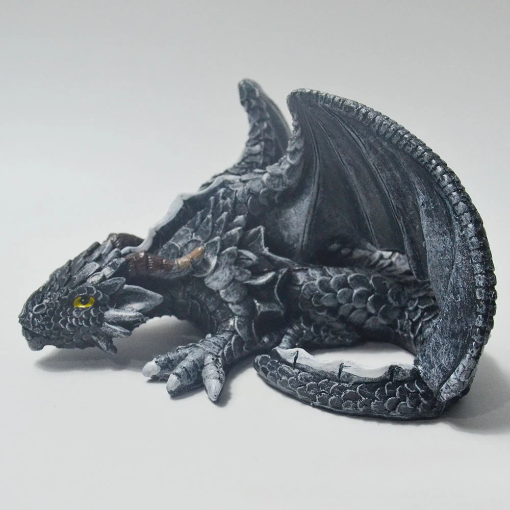 Gothic Dragon Sculpture Large Crouching Resin Dragon Statue for Home Decor Dark Fantasy Collectible with Hand-Painted Details - Image 5