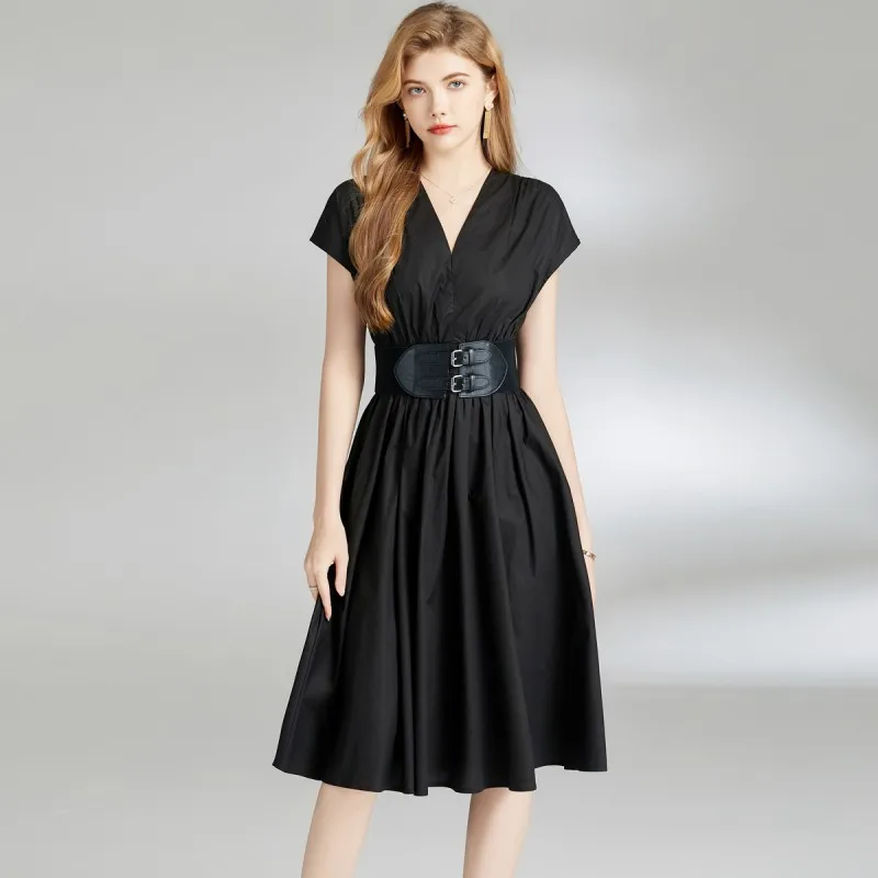 High End Hepburn Style Dress For Women's Summer New V-Neck Slim Fit And Unique Small Black Dress With Belt As A Gift