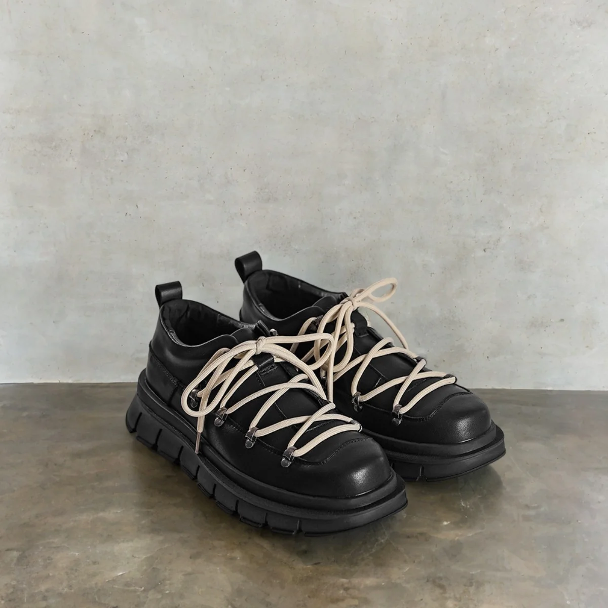 

Men's Casual PU Leather Shoes Women Low Top Lace-Up Platform All Black Luxury Designer Sneakers Shoelaces Autumn Shoe