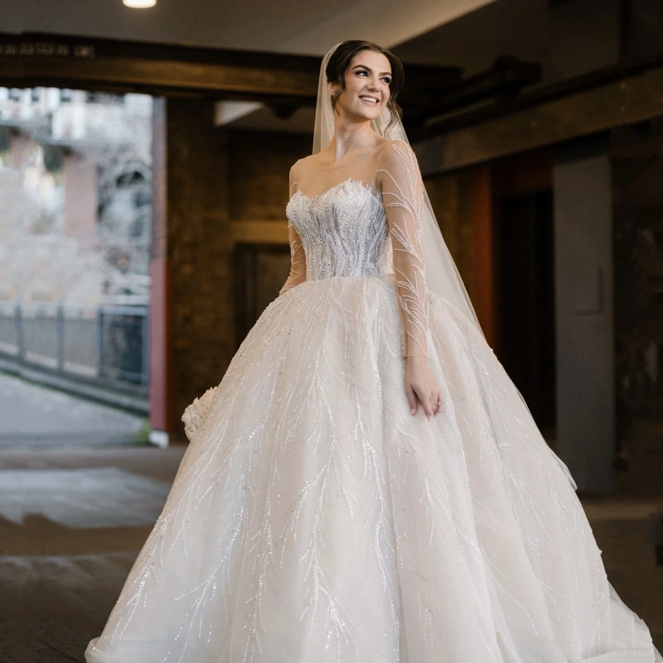 Luxury Sweetheart Sparkling Princess Wedding Dress Off Shoulder Long Sleeve A-line Prom Dresses Lace Bride Dress Custom Tank Top