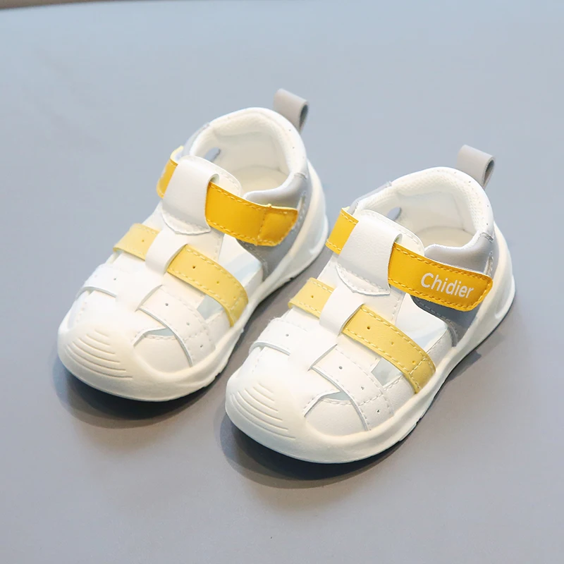 Baby Jongens Meisjes 1-2-3 Jaar Oude Baby Teen Bescherming Sandalen Antislip Zachte Bodem Peuter Hoofd Gewikkeld Sandalen