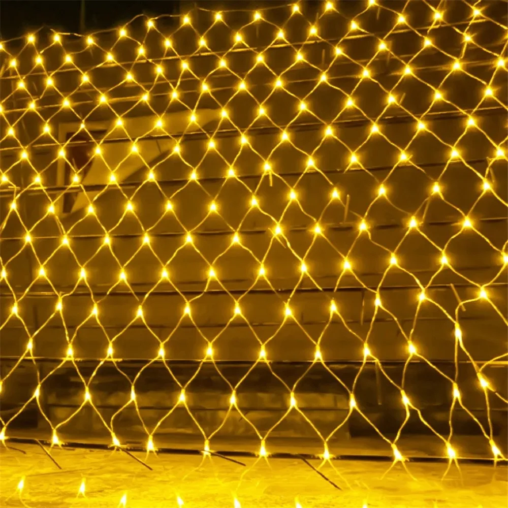 Imagem -04 - Guirlandas Led String Luzes de Rede de Natal Fada Festa de Natal ao ar Livre Jardim Decoração de Casamento Casa Cortina Decoração 1.5mx1.5m 2x3m