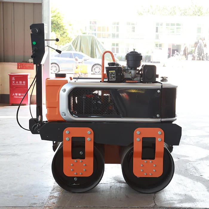 Doppeltrommel Walk Behind Fußgänger 550 kg Vibrationsrollerverdichter