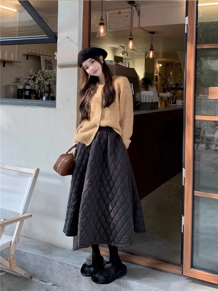 A Word Women's Skirt Korean Sle Winter New All-Matching Rhombus Quilted High Waist Cover Slimming Black Mid-Length Skirts