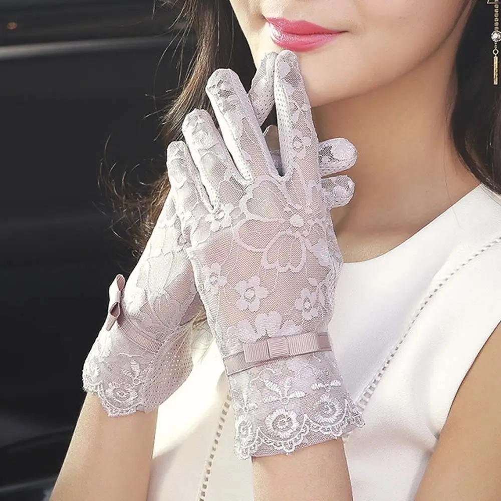 Full-finger Wrist Fashion Lady Lace Flower Women Party Summer Five Fingers Mitts guanti Touch Screen in pizzo guanti sottili