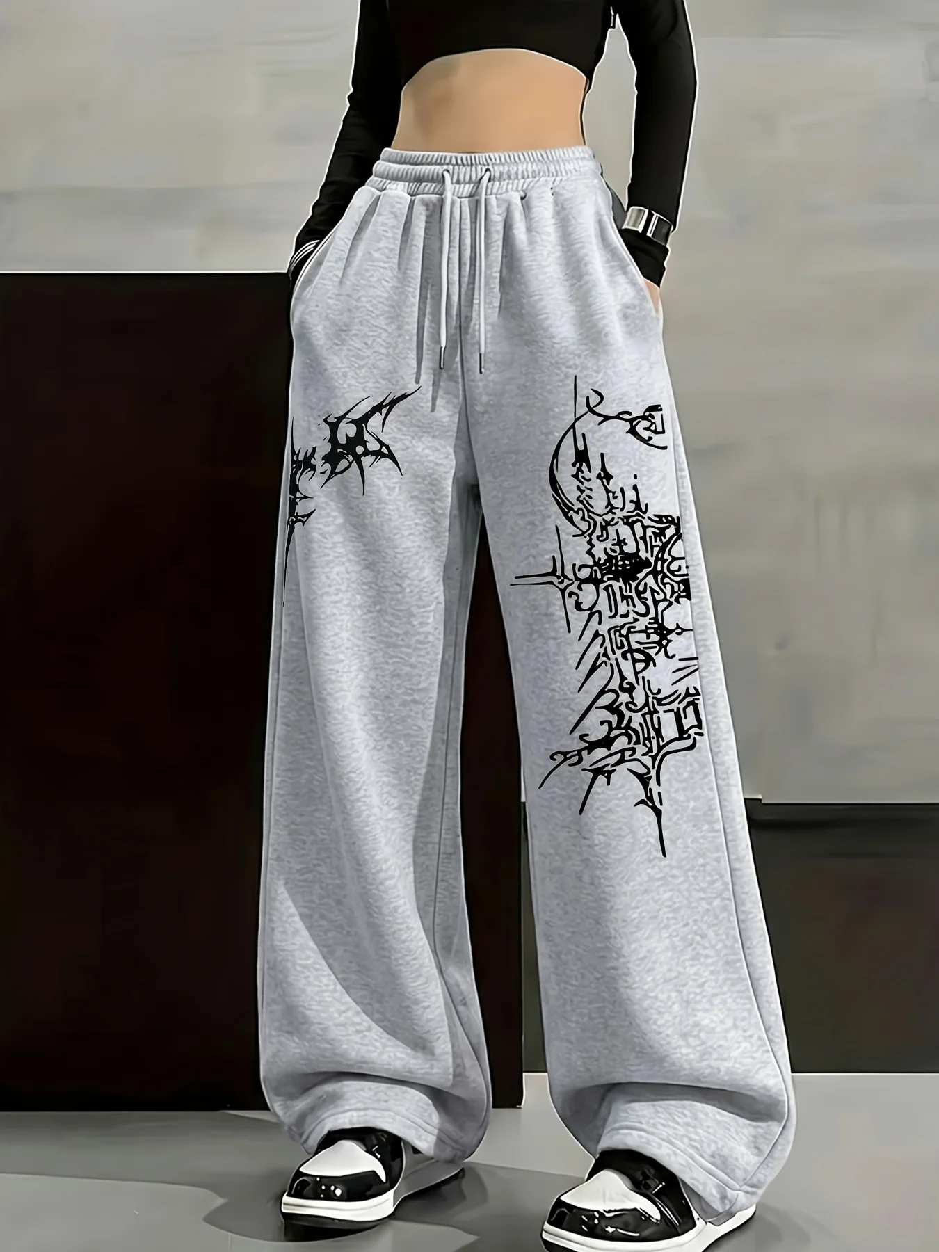 New Autumn/Winter Women's Plus Size Thorn Print Pants Fleece Elastic Waist Straight Leg Sweatpants Fashionable and Versatile