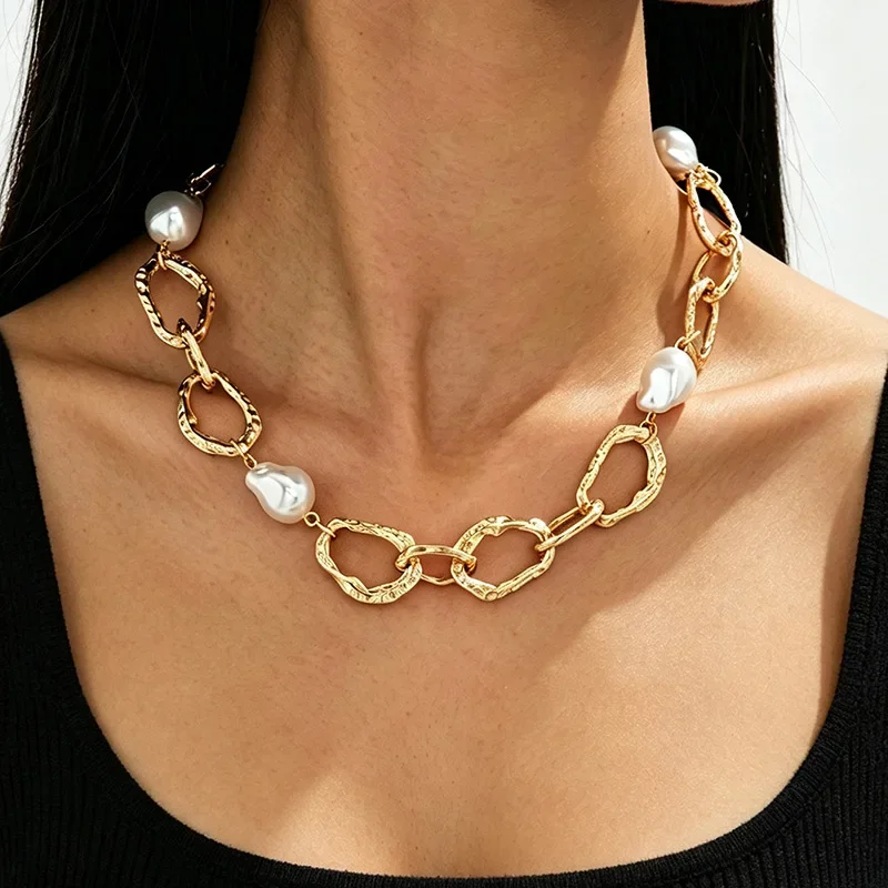Retro Baroque Faux Pearl Choker Necklace Vintage Gold Long Lariat Irregular Adjustable Statement Fashion Jewelry for Women