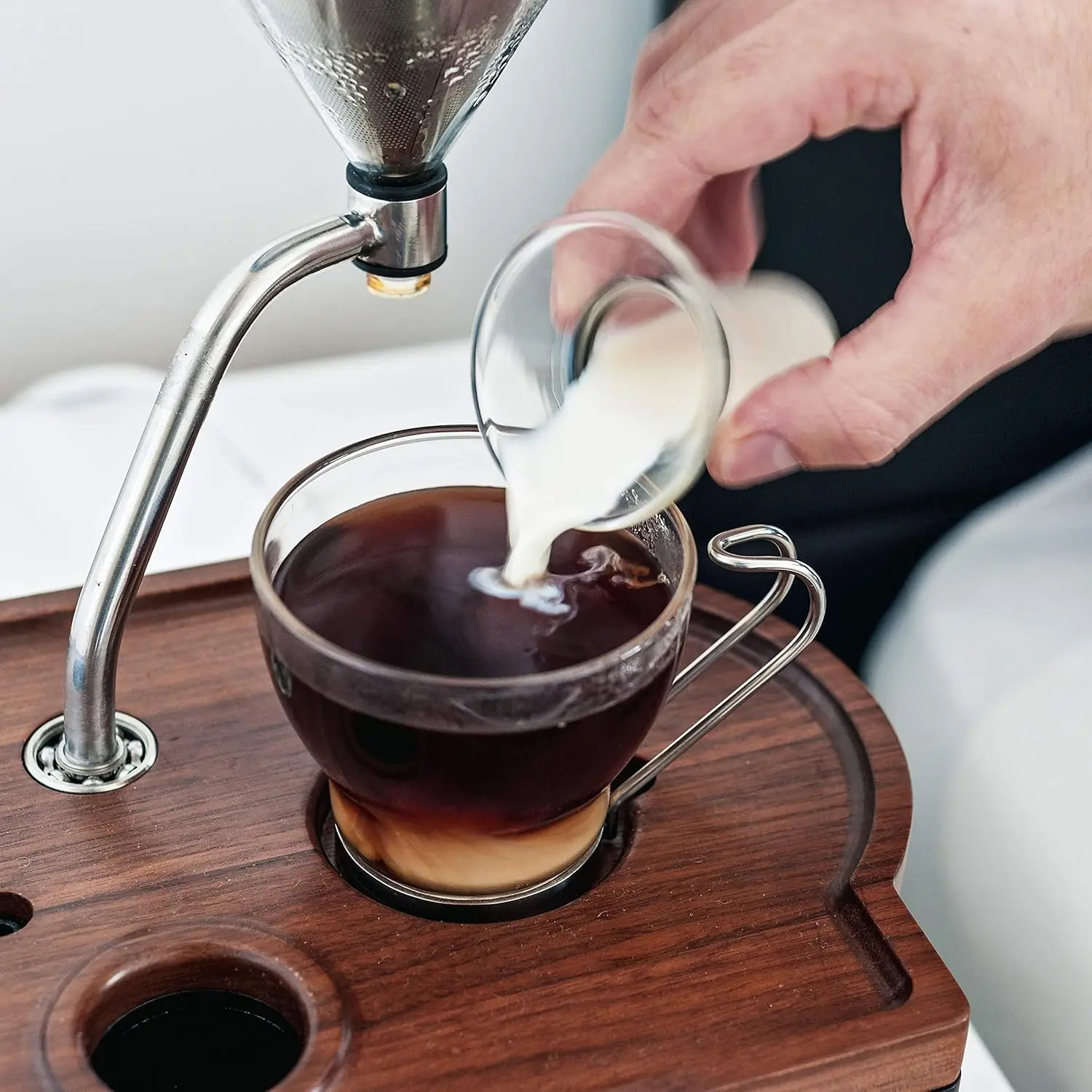 Sveglia per caffè Caffettiera - 2 once, noce nera