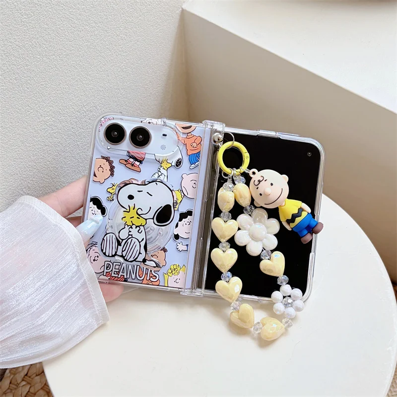 Cute Kind Snoopy Pattern Transparent Flip Phone Case For iPhone Duo Shell Colorful Beaded Hand Chain Charlie Brown Figure Cover