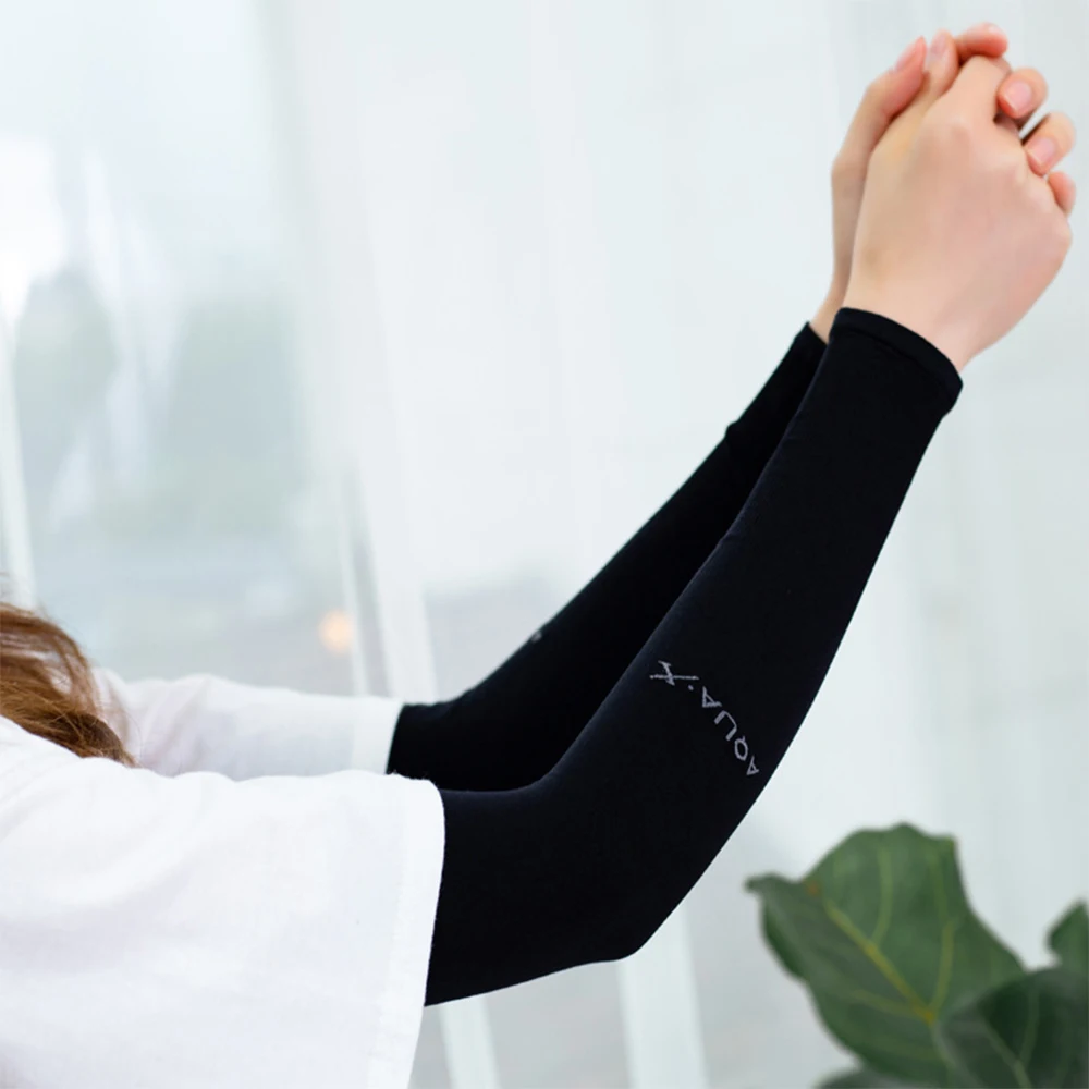 New Breathable Arm Sleeves UV Protect Ultrathin Ice Sleeve Arm Cover Basketball Summer Cooling Sunscreen Sleeves Unisex