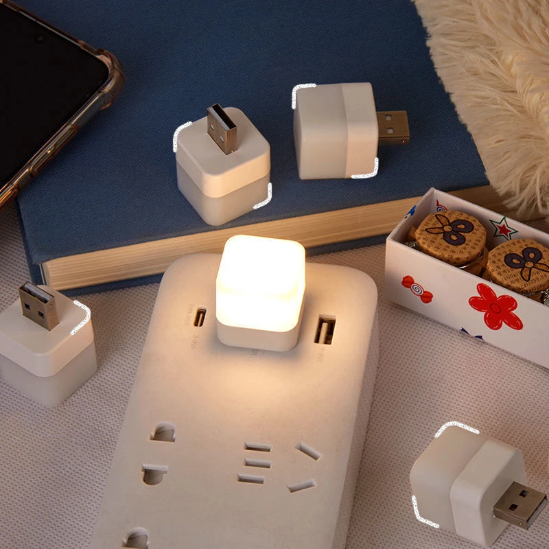 1 pz USB Plug Lamp Mini LED Night Light Power Bank ricarica luci del libro piccole lampade rotonde per la protezione degli occhi da lettura attrezzatura da campo