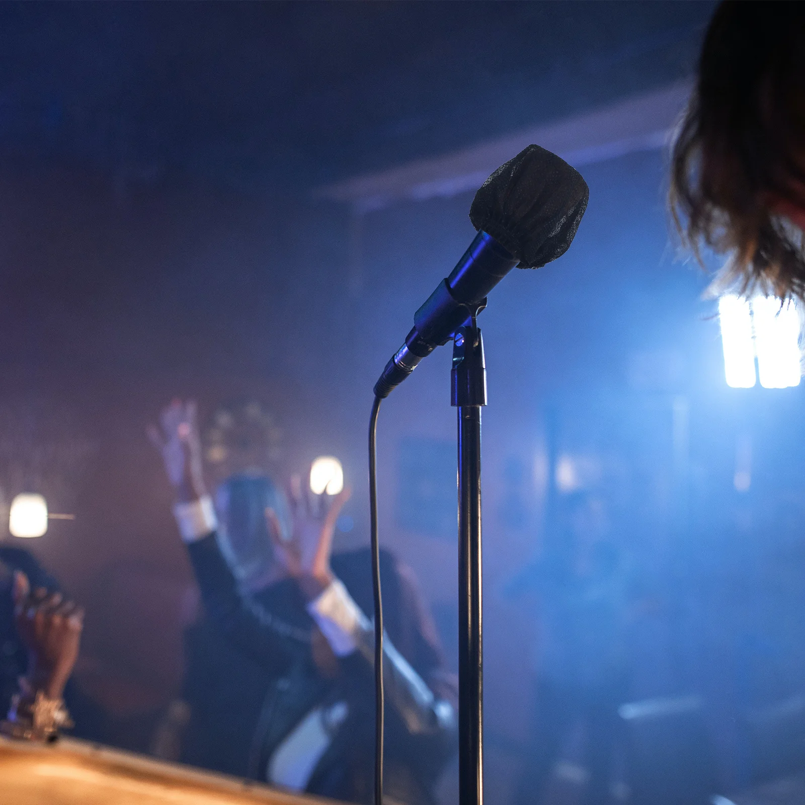 

200Pcs Non-Woven Microphone Protectors Elastic Moisture Cover for Conference Room Dance Ball Stage Performance Ktv