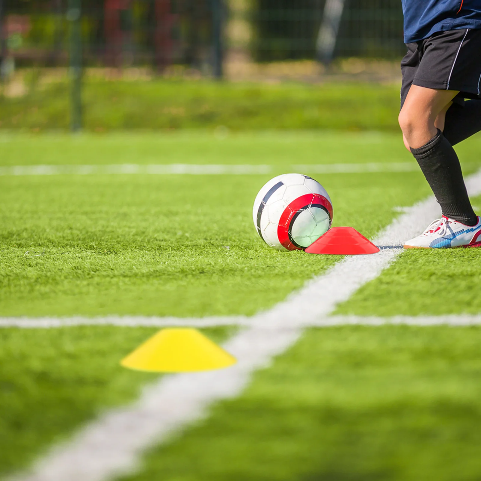 

12Pcs Football Training Sign Discs Bright Color Pe Soccer Markers Multi-Function Sports Exercising Equipment Football