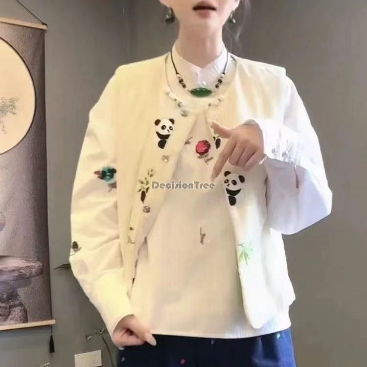 سترة مخملية على الطراز القديم على الموضة الصينية الجديدة لعام 2025 سترة نسائية للخريف سميكة من القطن الباندا مطرزة بدلة شيونغسام تانغ #2