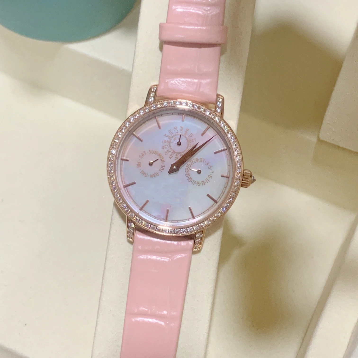 

Женские автоматические часы, элитный бренд, элегантный кожаный ремешок, дизайнерские наручные часы, водонепроницаемые автоматические часы с датой 2025