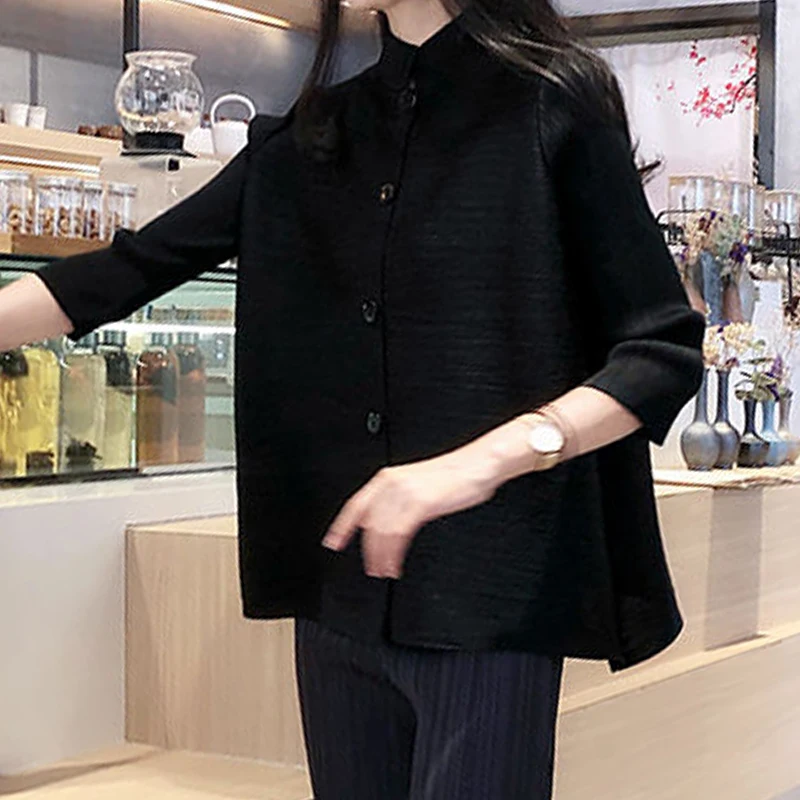 2023 Spring/Summer New Pleated Top Loose Standing Neck Button Cardigan Coat Women Trendy Apricot Women