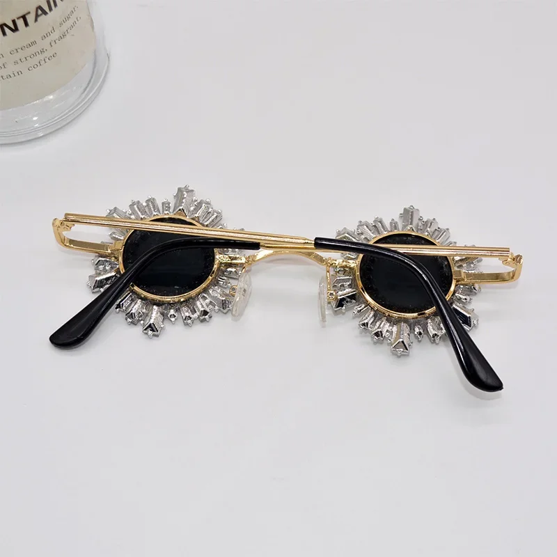 2024 Round Dimond Sunglasses Children Crystals Sexy Girls Sun Glasses Rhinestone Child Shades for Party Oculos De Sol Feminino