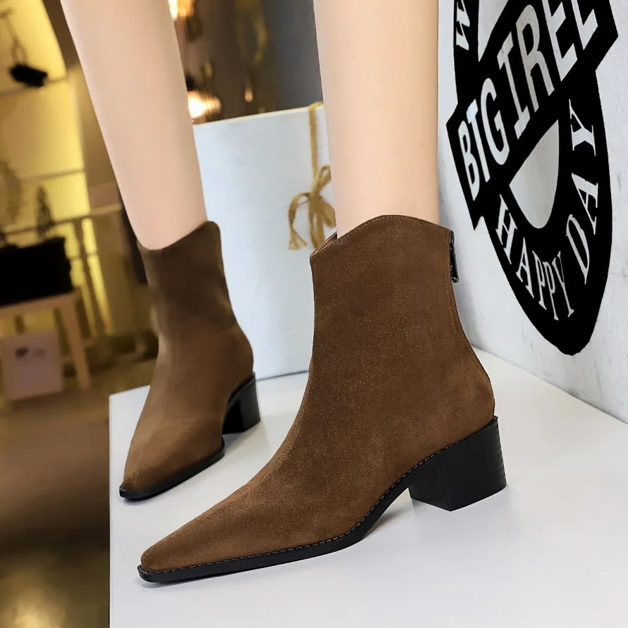 

Fashion Simple Winter Versatile Coarse Middle Heels Suede Fashion Short Women's Boots Pumps Ladies women shoes туфли женские