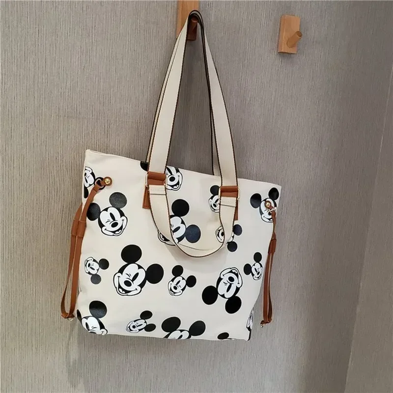 Disney Mickey Mouse กระเป๋าสะพายผ้าใบผู้หญิงกระเป๋าเก็บขนาดใหญ่ฤดูร้อนใหม่พิมพ์ Tote กระเป๋าถือผู้หญิง