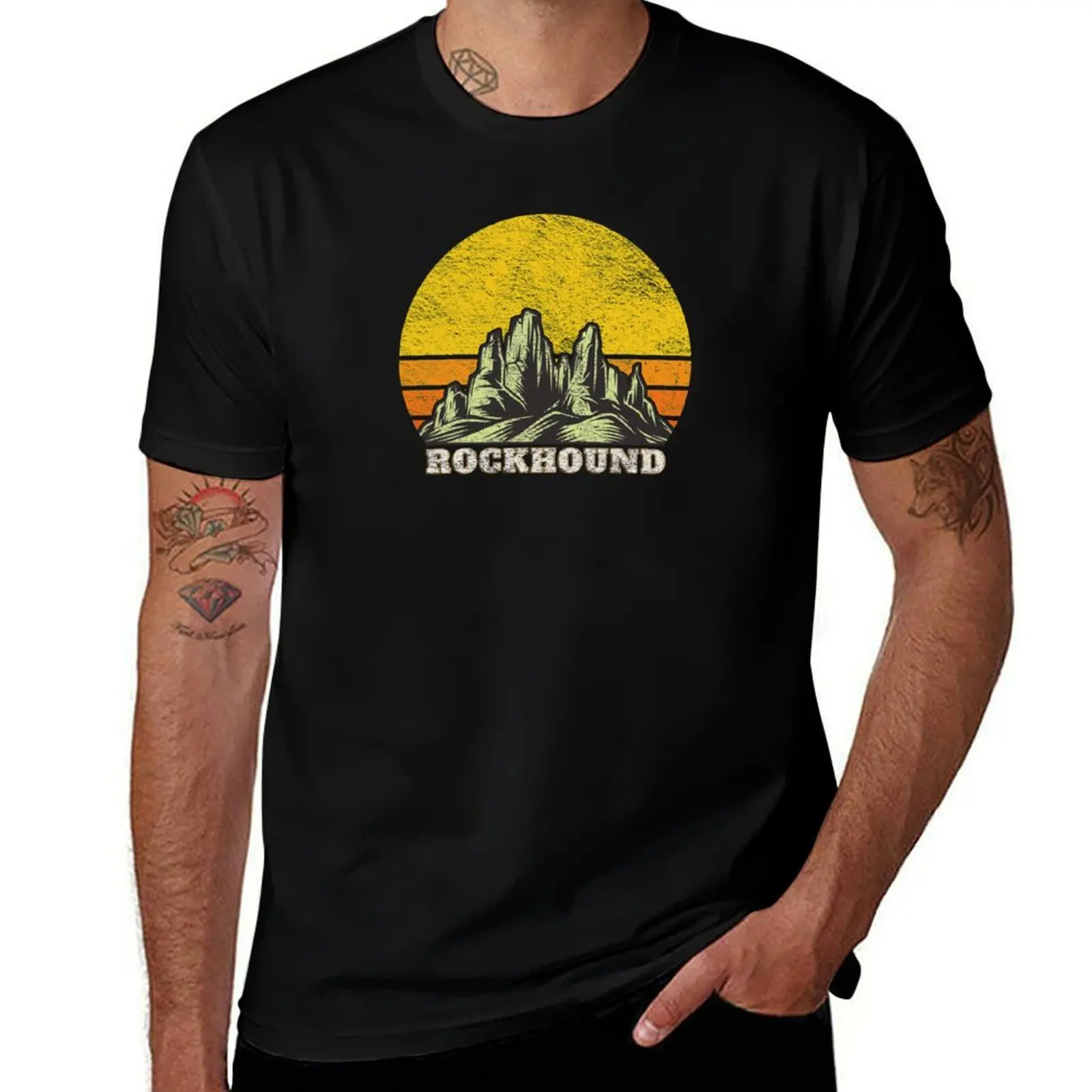 

Rockhound Mountains Yellow Sunset T-Shirt Comfortable Daily Wear Tee
