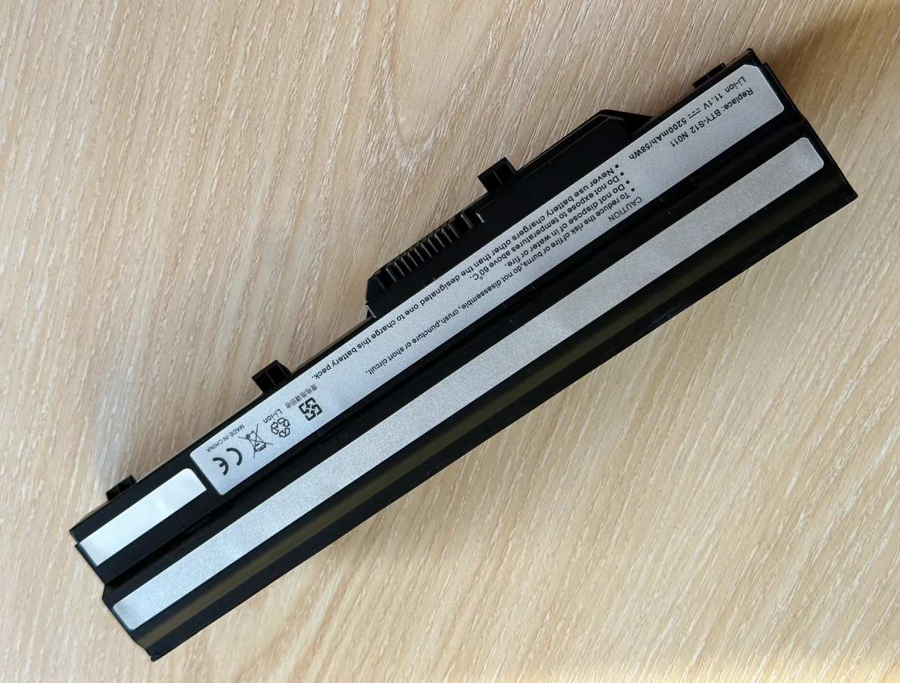 Laptop Battery For MSI BTY-S11 BTY-S12 Wind U100 L1300 L1350 L1350D U100X U100W U135DX U210 U270 U90X Wind12 U200 U210 U230