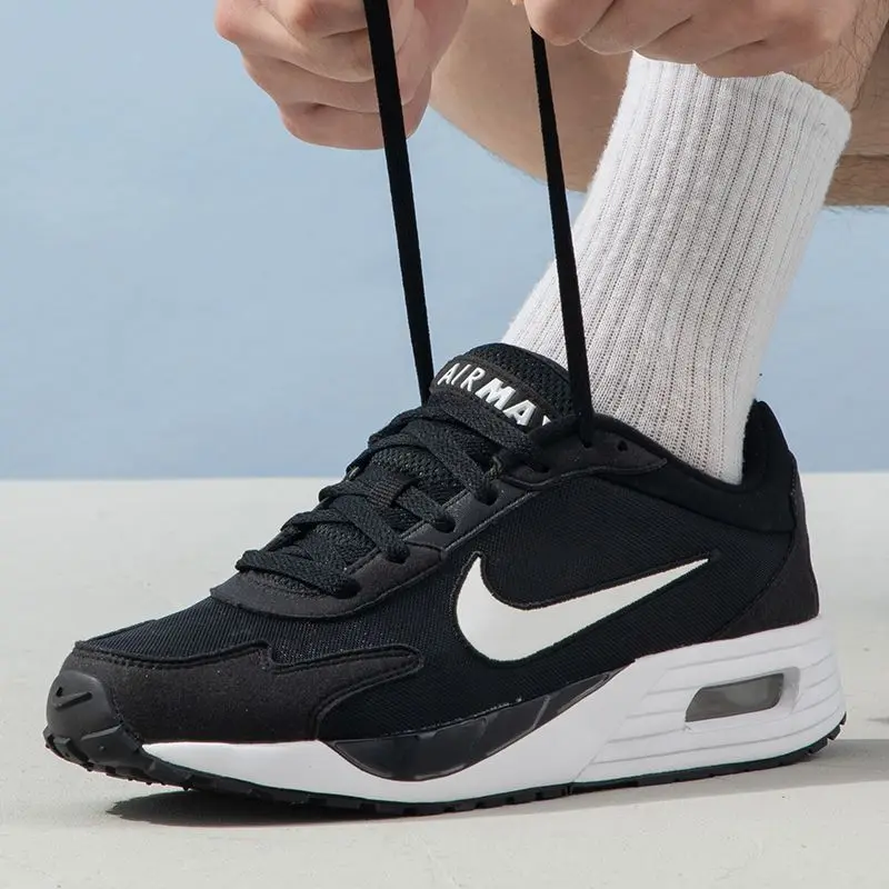 حذاء Nike Air Max Solo للرجال مبطن ومريح وخفيف الوزن وجيد التهوية حذاء كاجوال للجري DX3666-002