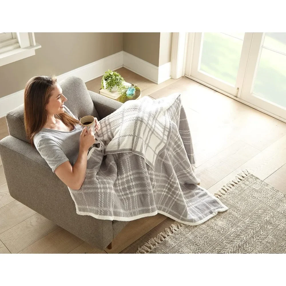 Quinn Plaid Cozy Knit Throw Blanket 60