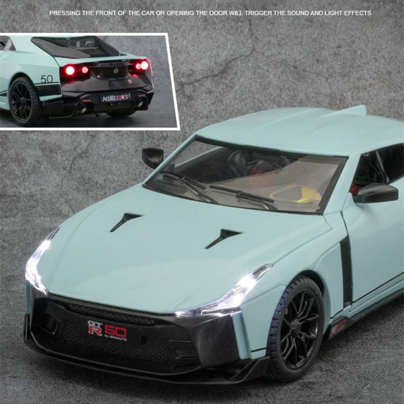 1:24 Niaasn GTR 50 Alloy Sports Car Model Diecasts Metal Toy Race Car Model Sound and Light Simulation Collection Childrens Gift