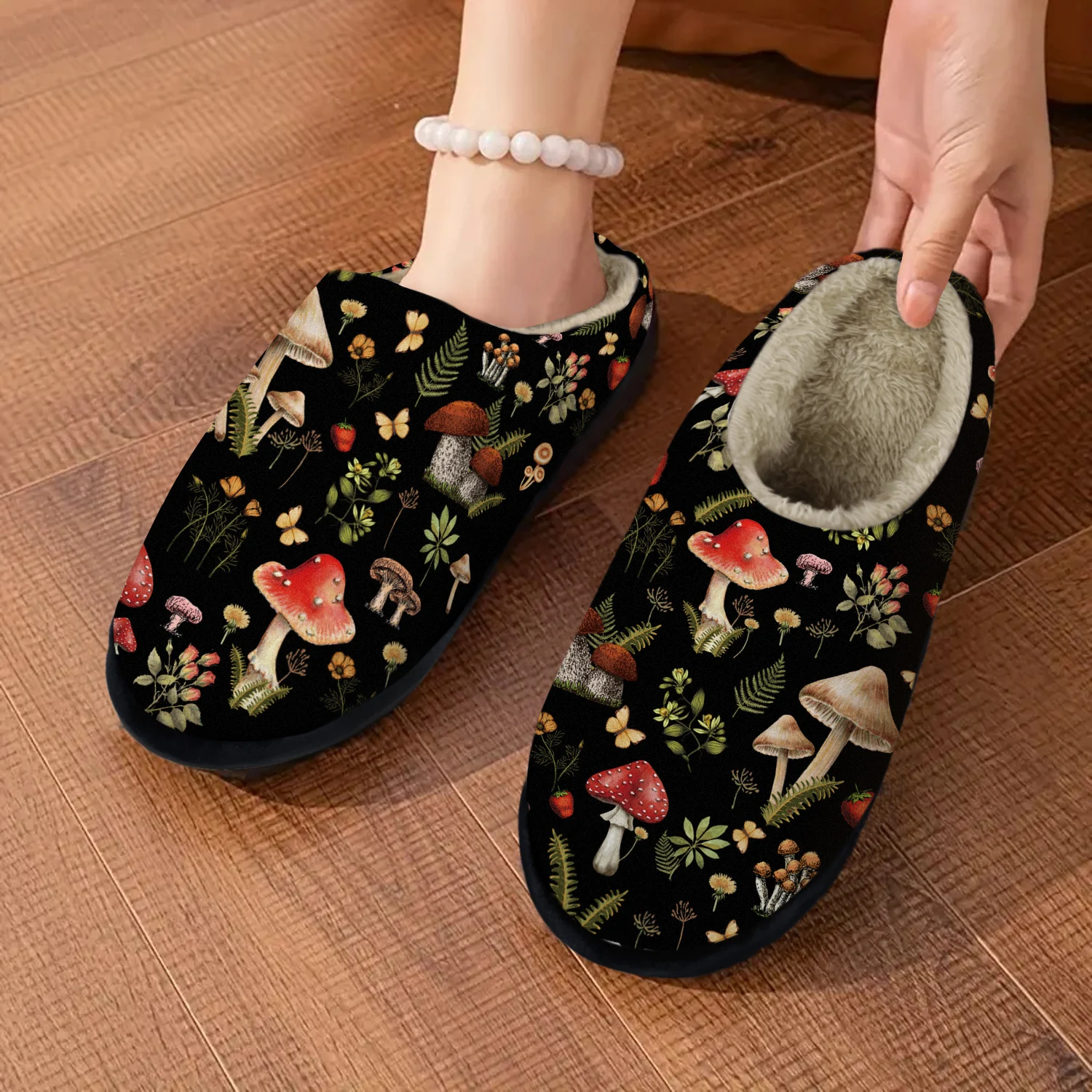 

Sewant mushrooms Shoes Indoor/Outdoor,Comfy Fuzzy House Shoes,Wenter Warm Women's Bedroom Shoes,Rubber Non-Slip Sole