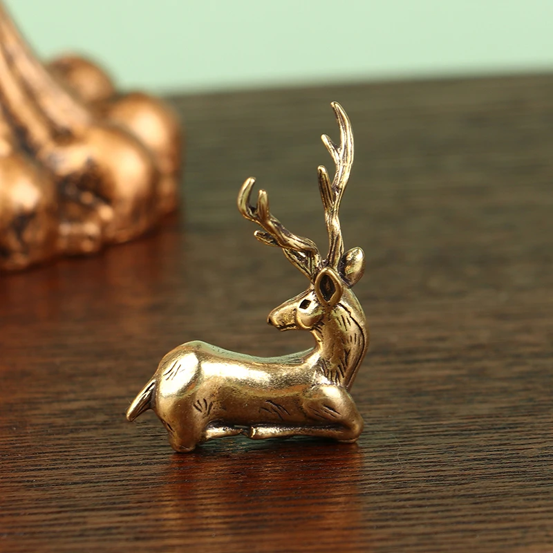 ESTATUILLA en miniatura de alce de Navidad de latón Retro, accesorios de decoración de festivales, Mini estatua de ciervo, adorno de escritorio, 1 pieza