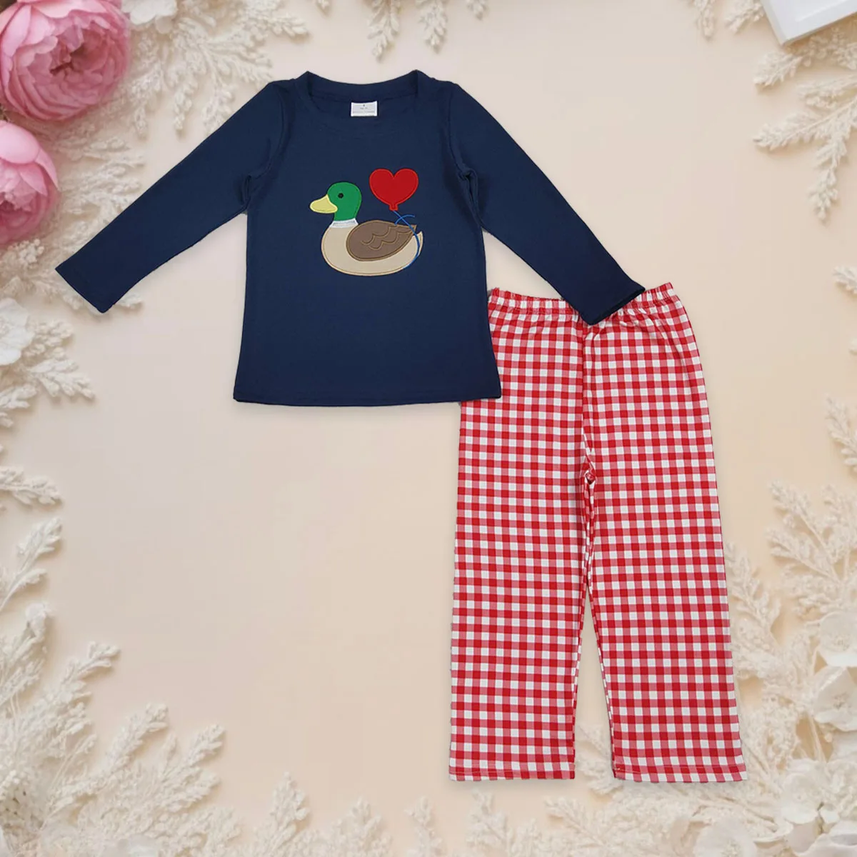 

Baby Boy Embroidery Hearts Ducks Valentine Kids Long Sleeve Navy Shirt Set Toddler Red Checked Pants Children Outfit Wholesale