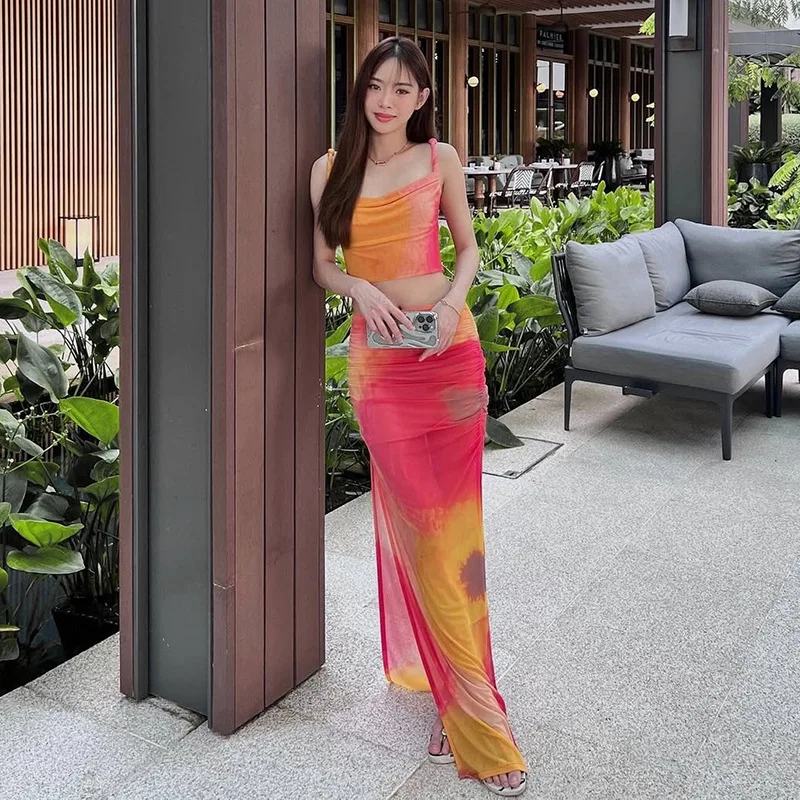 Printemps 2025 Sexy sangle gilet haute fente jupe longue femmes Faion transfrontalier Sle tricoté mince tissu haut tendance