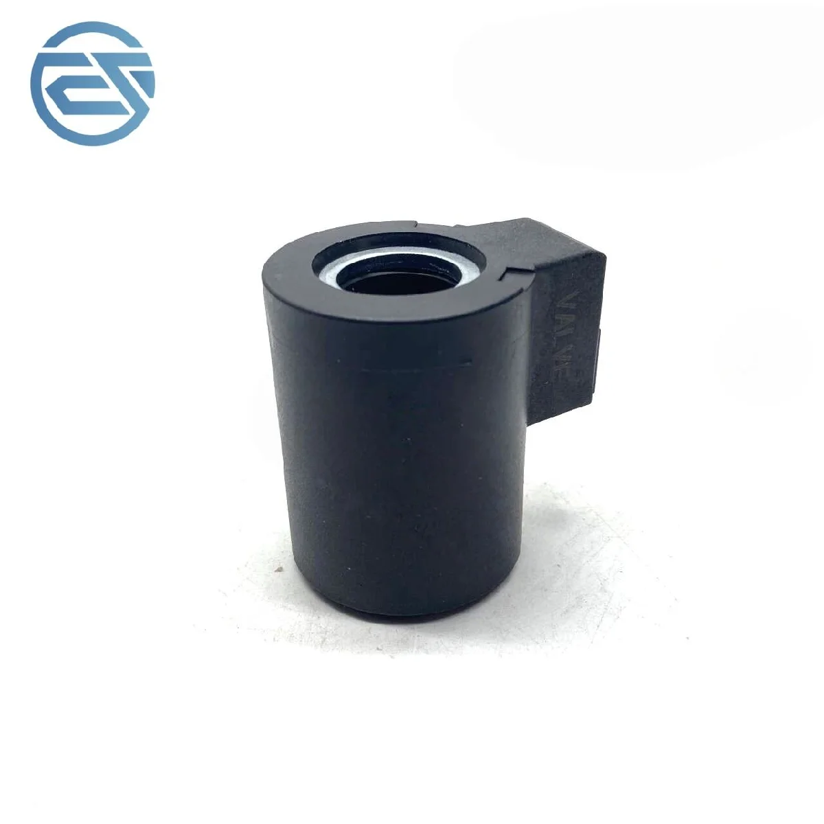 VOE14616523 14616523 Excavator Pilot Solenoid Valve Coils for EC140 EC240 EC360B EC380D 24DC 16mm Inner Diameter High 53mm Coil