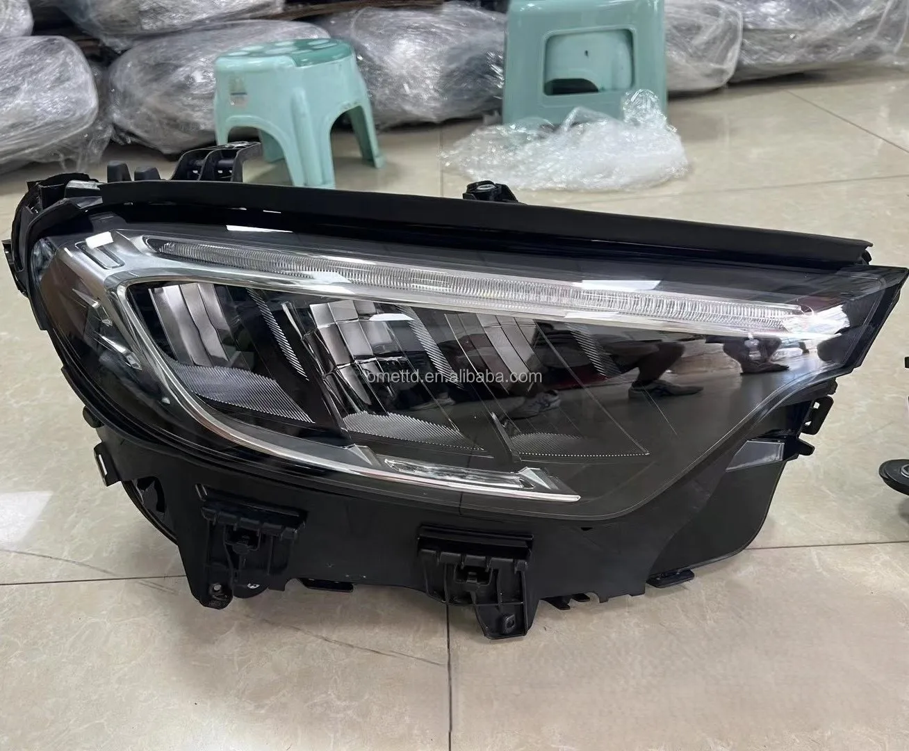 Wholesale Original GLC254 LED Headlight For 2024 Mercedes Benz GLC300 W254 LED Headlight OEM A2549062200 A2549061600 A2549064001