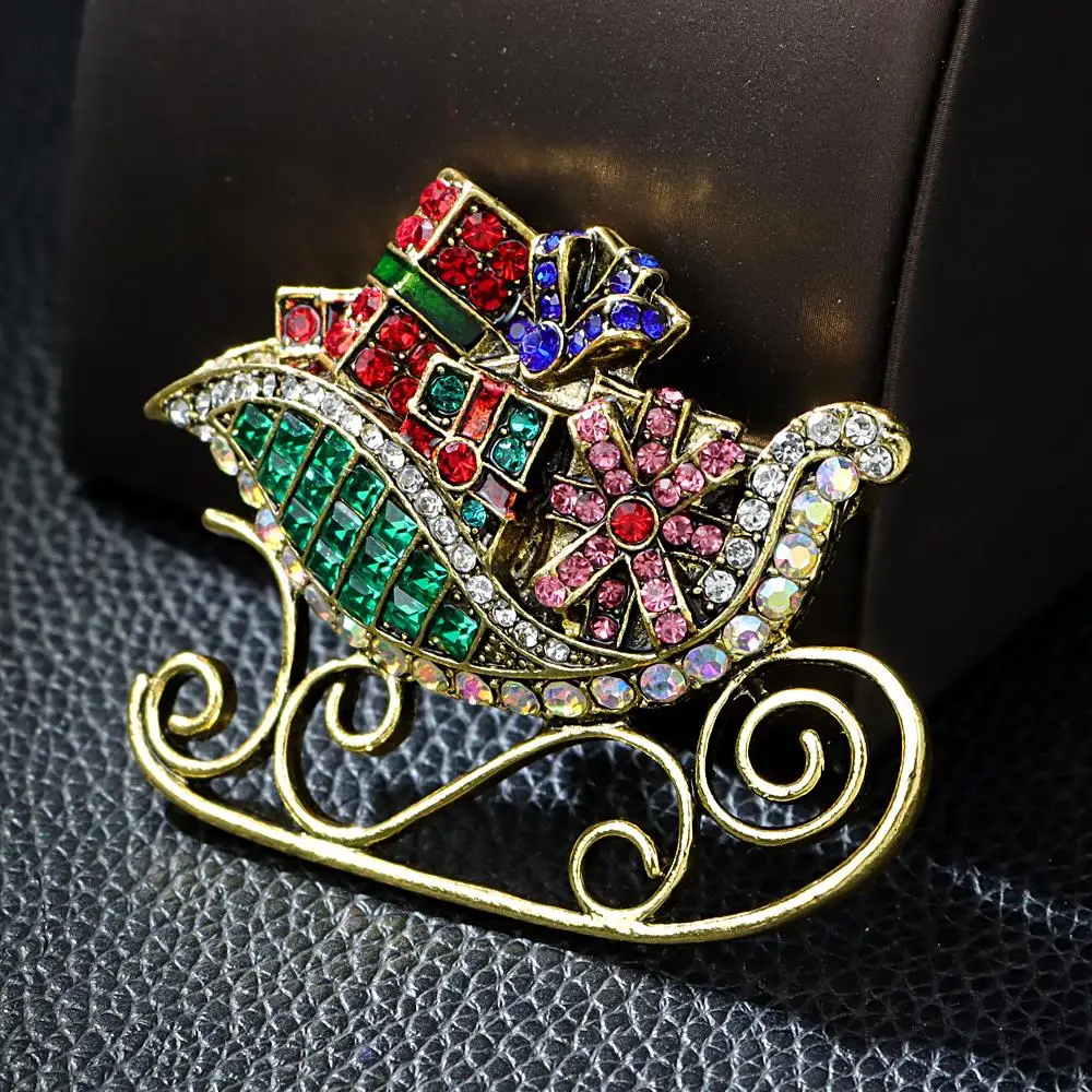 CINDY XIANG Rhinestone Large Sled And Christmas Gift Brooch Luxury Fashion Party Decoration Pin New Design 2023