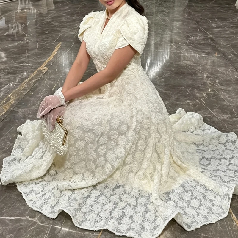 Autumn Elegant Solid Color A-Line Dress Unique Jacquard High Waist Banquet Evening Dress Temperament V-Neck Short Sleeved Dress